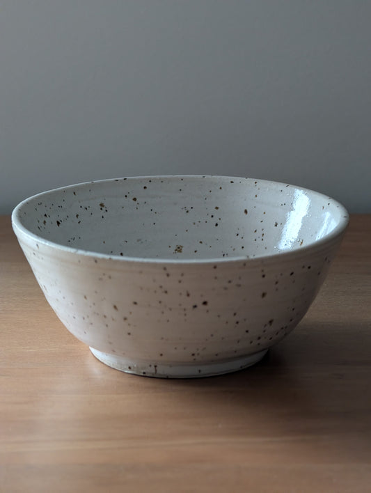Small speckled white bowl