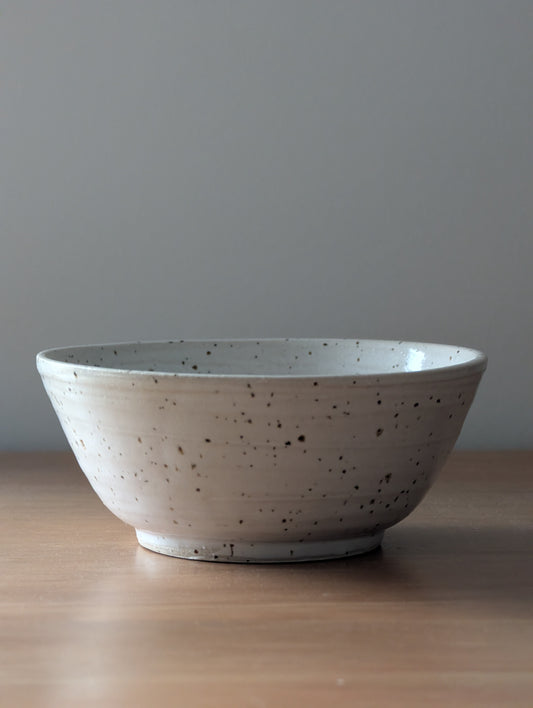 Small speckled white bowl