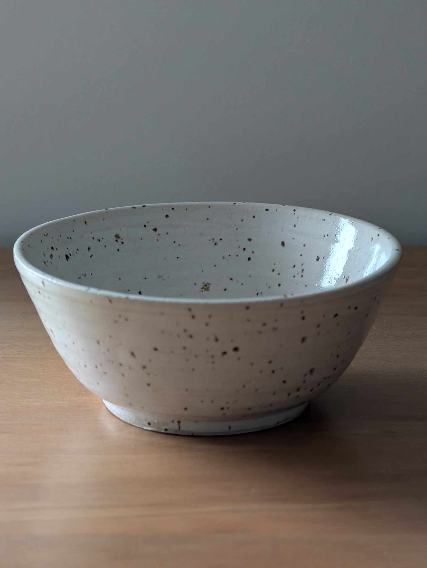 Small speckled white bowl
