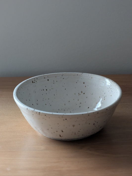 Small speckled white bowl